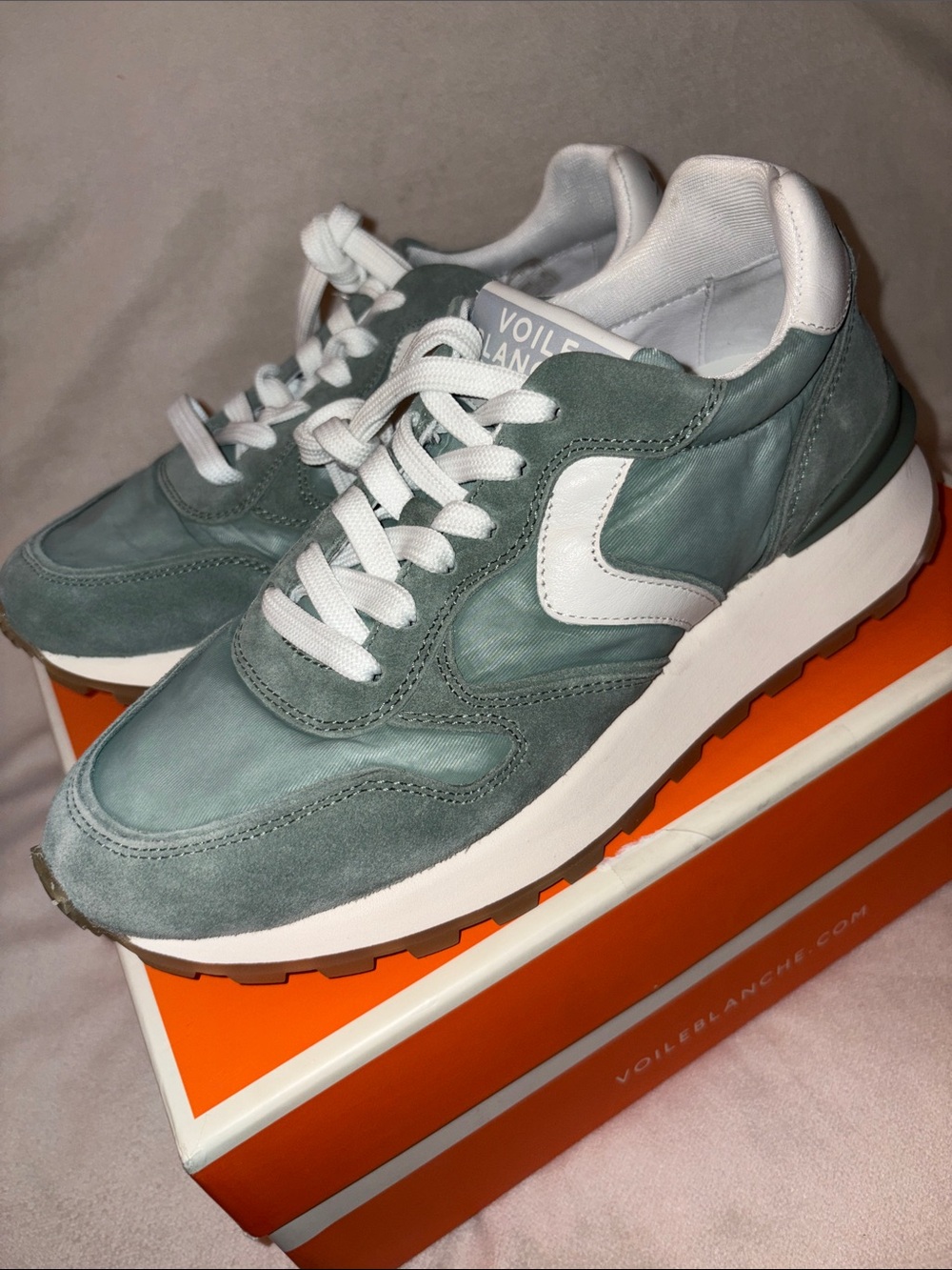 NWT VOILE BLANCHE PARIS Race Sneaker in Sage-Off White - Picture 11 of 14